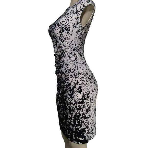 LAUREN RALPH LAUREN Knit ABSTRACT Ruched Black White Career Sheath Mod Dress 4 - Picture 4 of 11